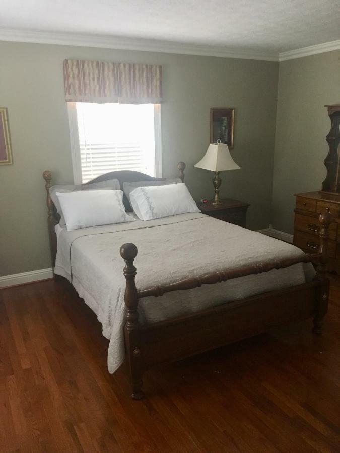 Downtown Abode In The Heart Of The Bourbon Trail Villa Lebanon Eksteriør bilde