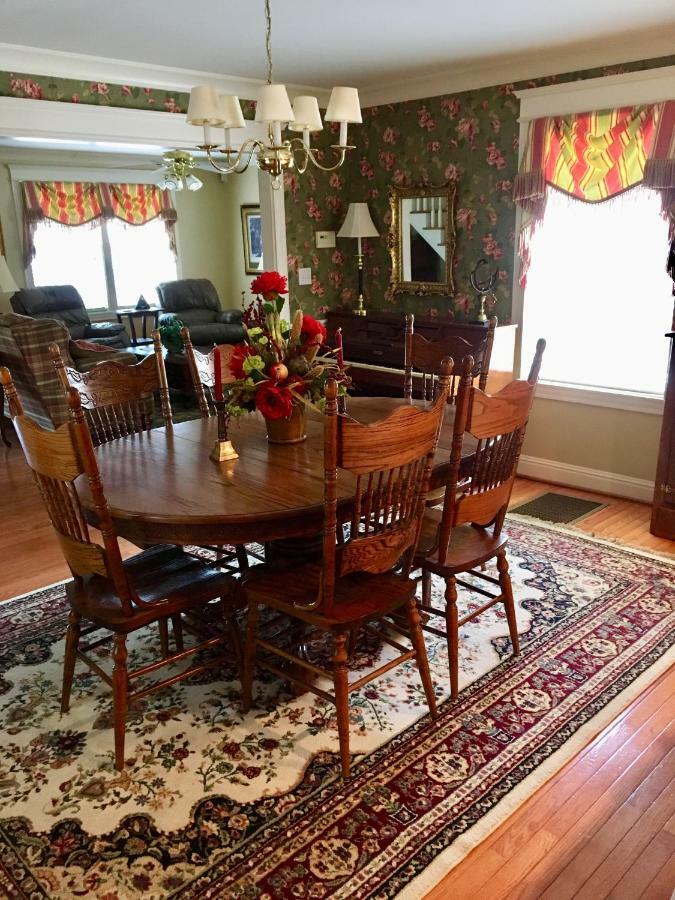 Downtown Abode In The Heart Of The Bourbon Trail Villa Lebanon Eksteriør bilde