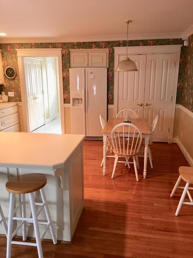 Downtown Abode In The Heart Of The Bourbon Trail Villa Lebanon Eksteriør bilde